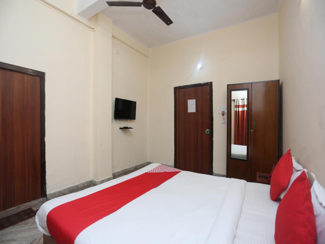 Oyo 9001 Hotel East West Kolkata Exterior photo
