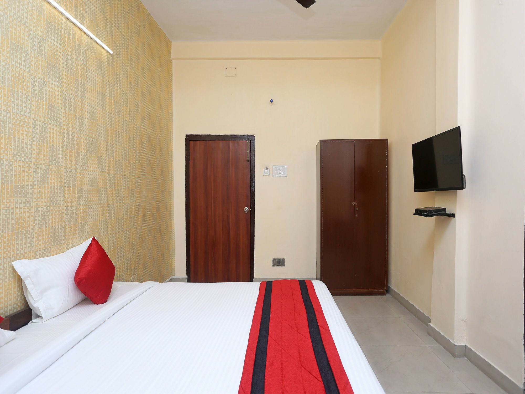 Oyo 9001 Hotel East West Kolkata Exterior photo